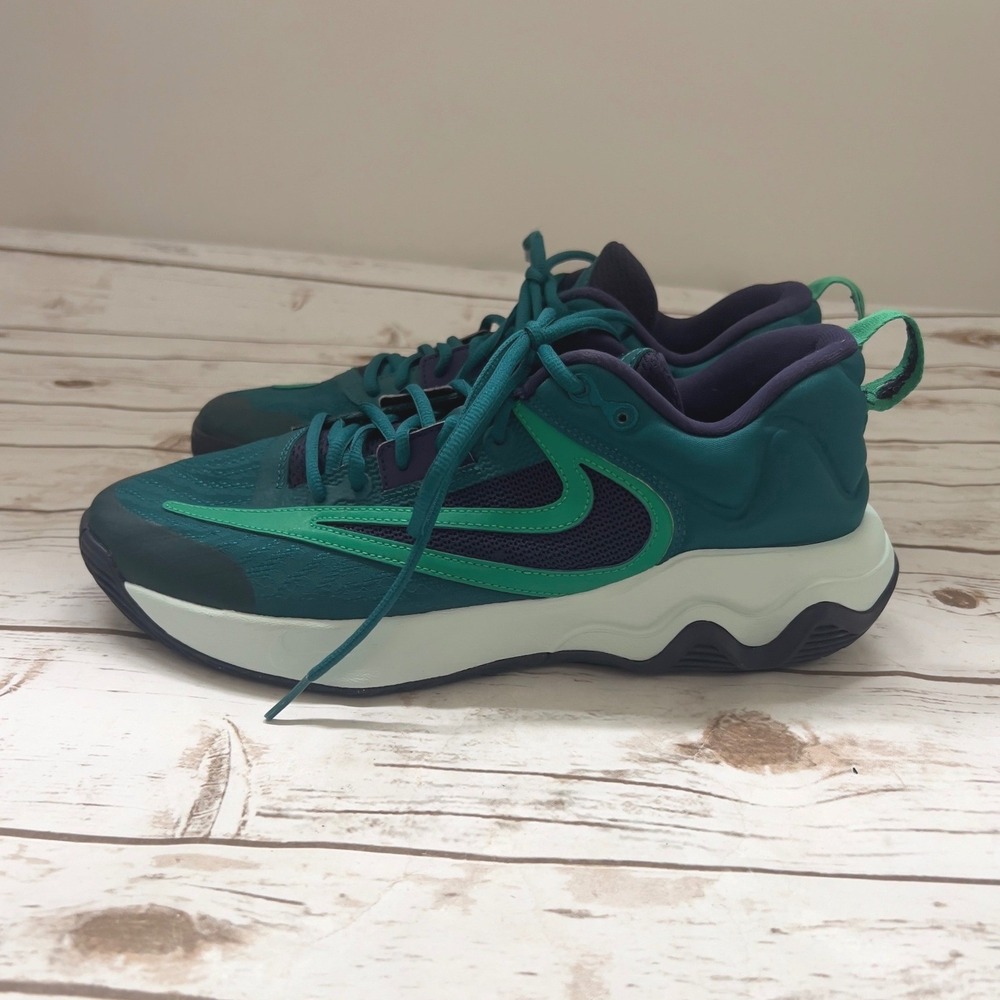 Nike Giannis Immortality 3 Teal Green Purple Basketball Shoes DZ7533-301 Size 11